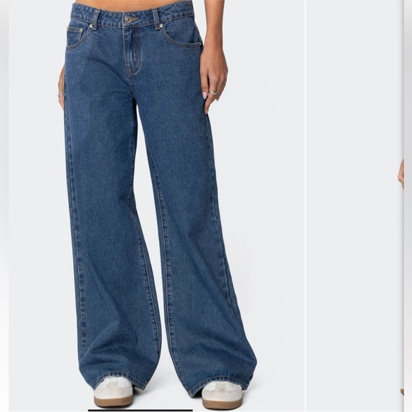 Edikted Raelynn Washed Low Rise Jeans - Picture 2 of 4